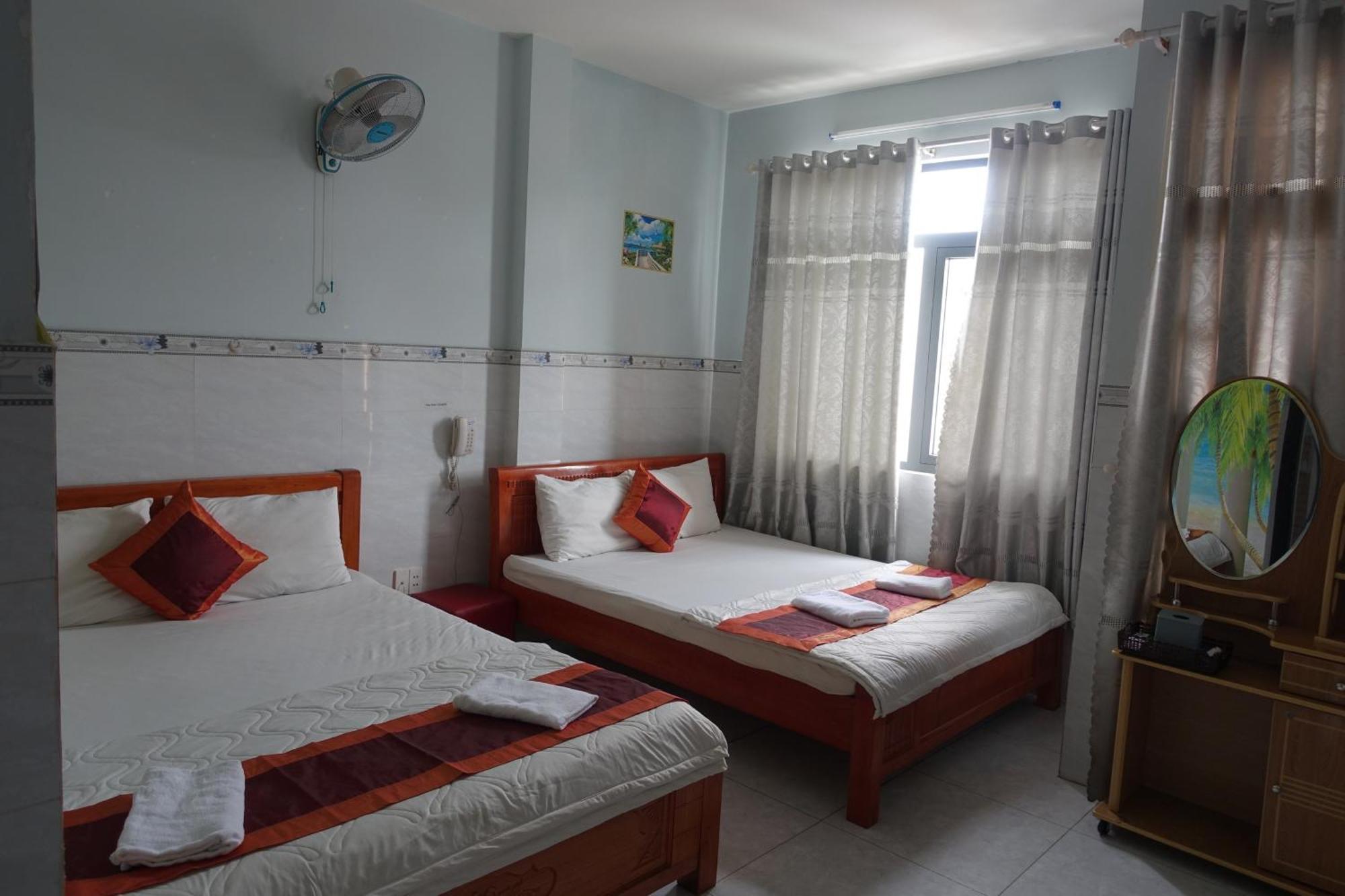 Khach San Nguyen Trung Hotel Ho Chi Minh City Bagian luar foto